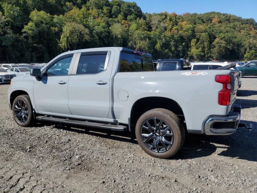 2024 Chevrolet Silverado 1500 Image 4
