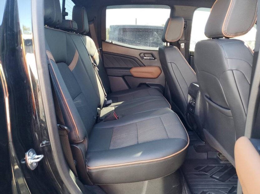 2024 GMC Canyon Image 6