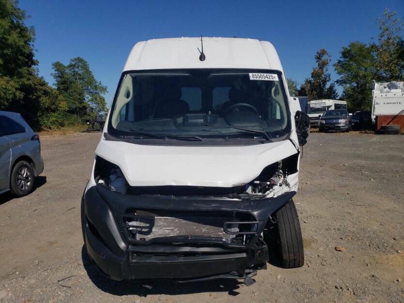 2023 RAM Promaster Image 2