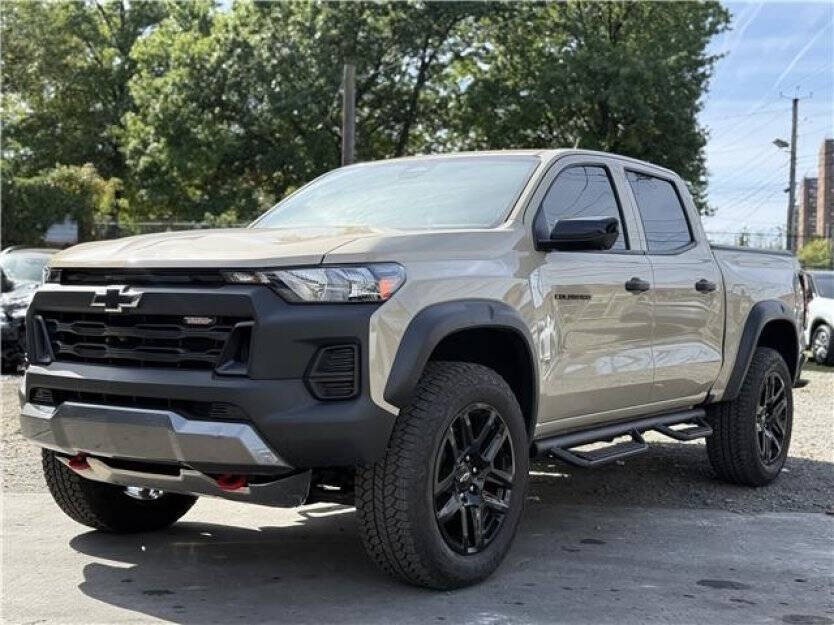 2024 Chevrolet Colorado Image 3