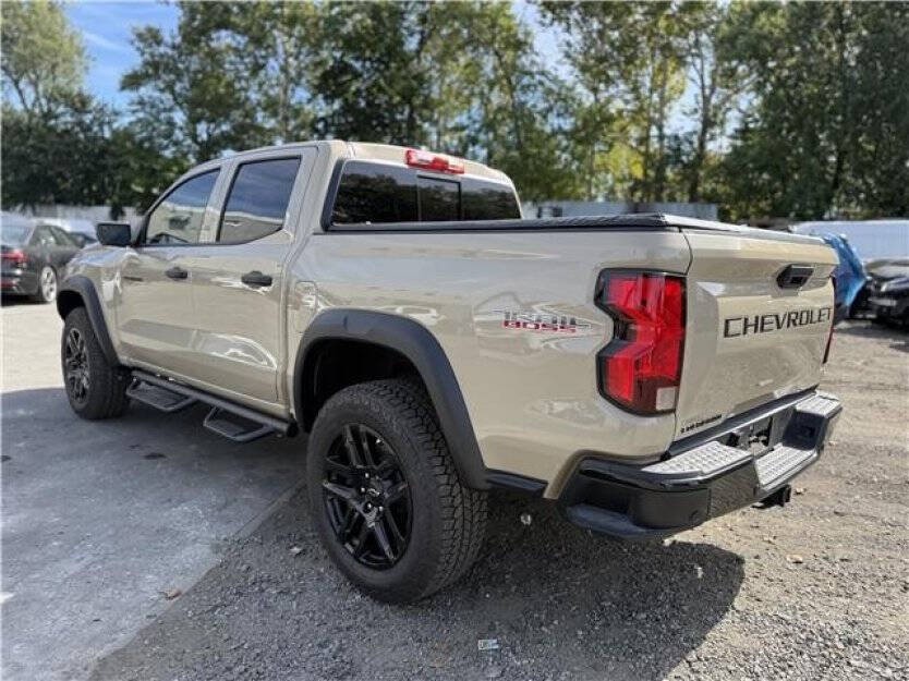2024 Chevrolet Colorado Image 4