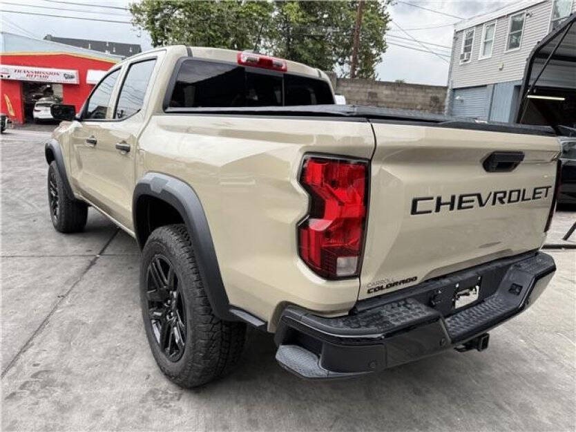 2024 Chevrolet Colorado Image 6
