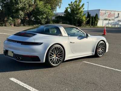 2024 Porsche 911 Image 6
