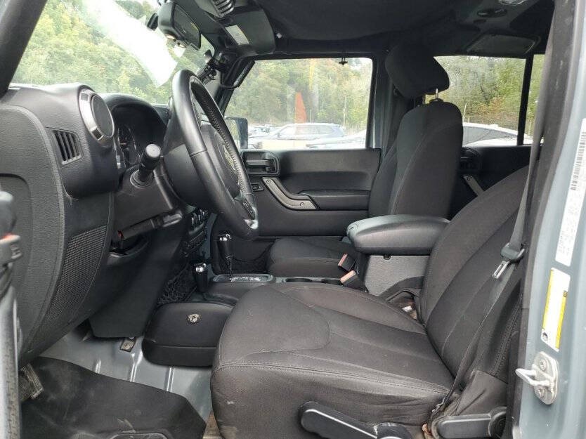 2015 Jeep Wrangler Unlimited Image 6