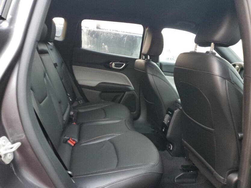 2024 Jeep Compass Image 9