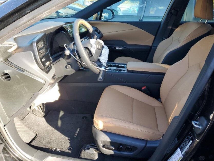 2025 Lexus RX 350 Image 6