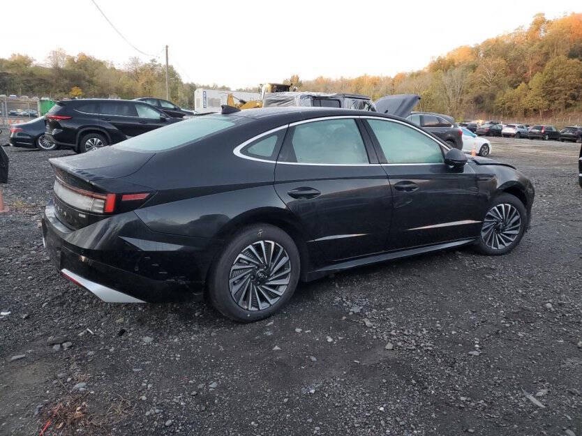 2025 Hyundai Sonata Image 4