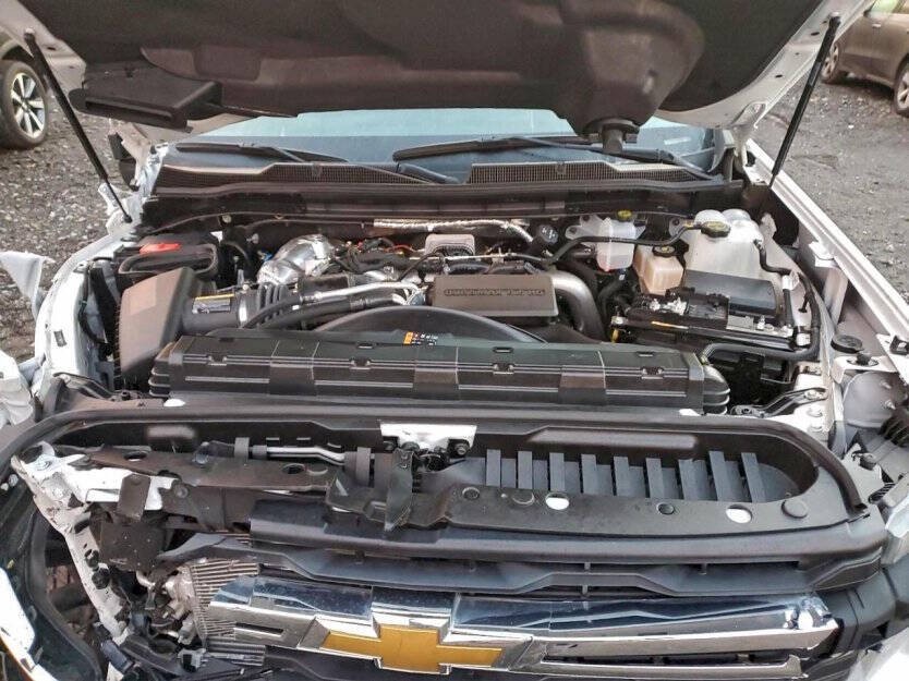 2025 Chevrolet Silverado 1500 Image 9