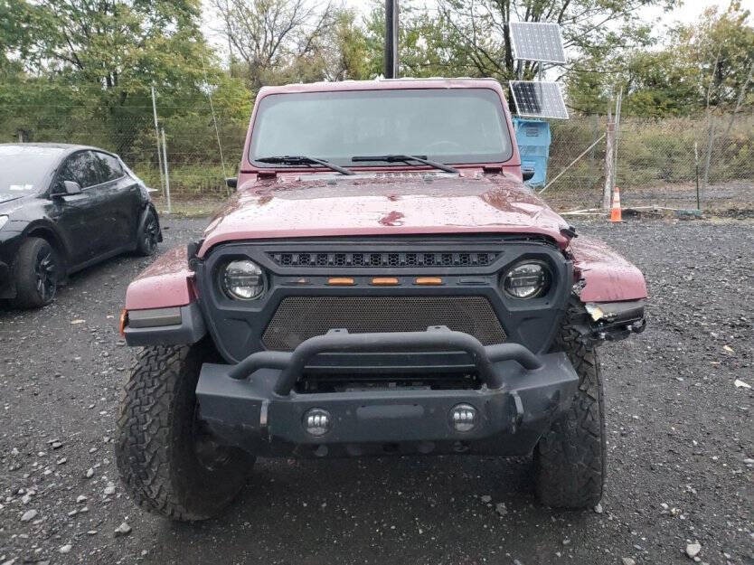 2021 Jeep Gladiator Image 2
