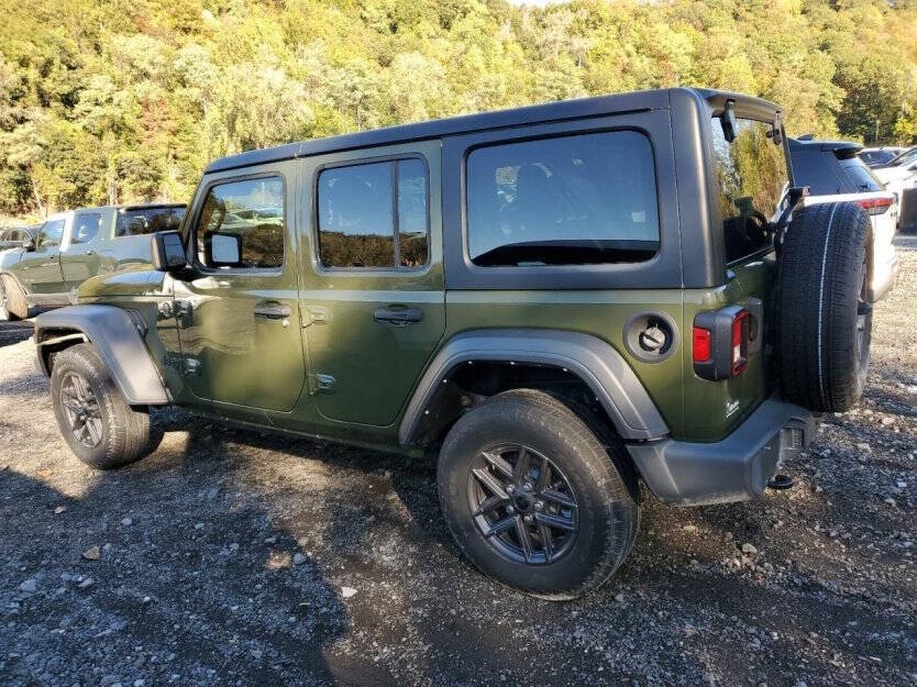 2024 Jeep Wrangler Image 3