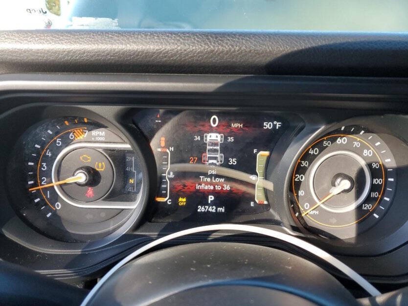 2024 Jeep Wrangler Image 8