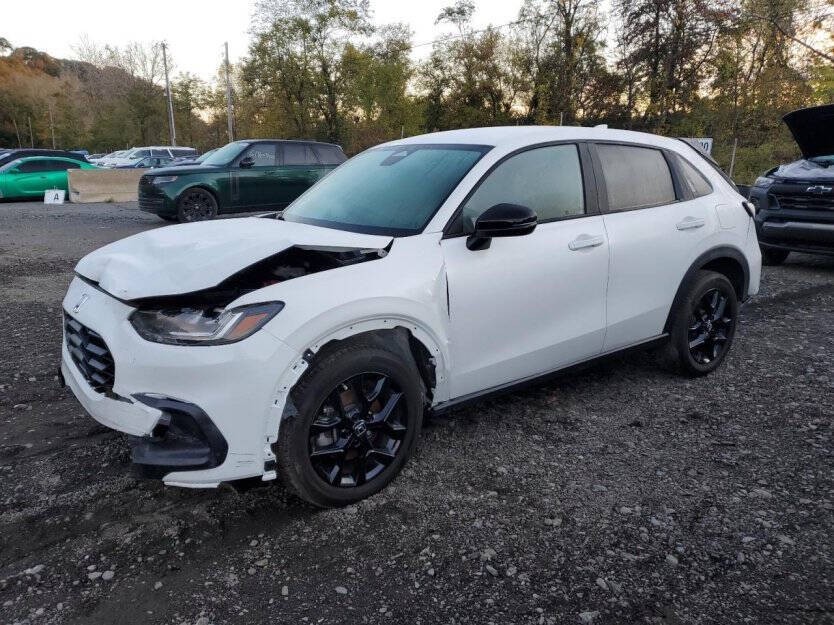 2025 Honda HR-V Image 2