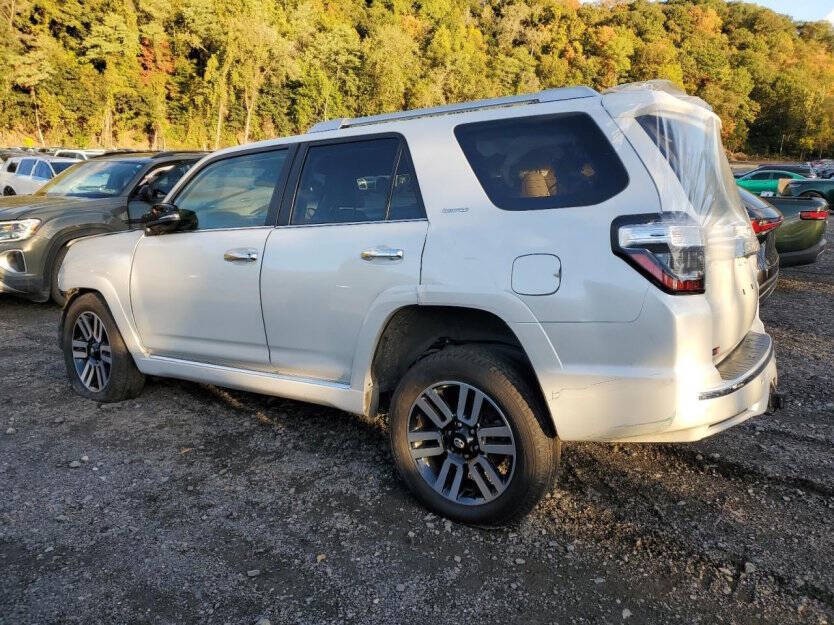 2024 Toyota 4Runner Image 4
