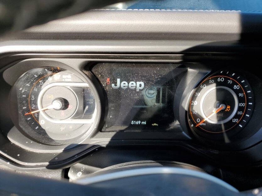 2025 Jeep Gladiator Image 8