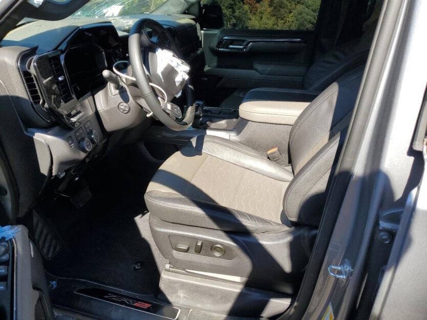 2024 Chevrolet Silverado 1500 Image 6