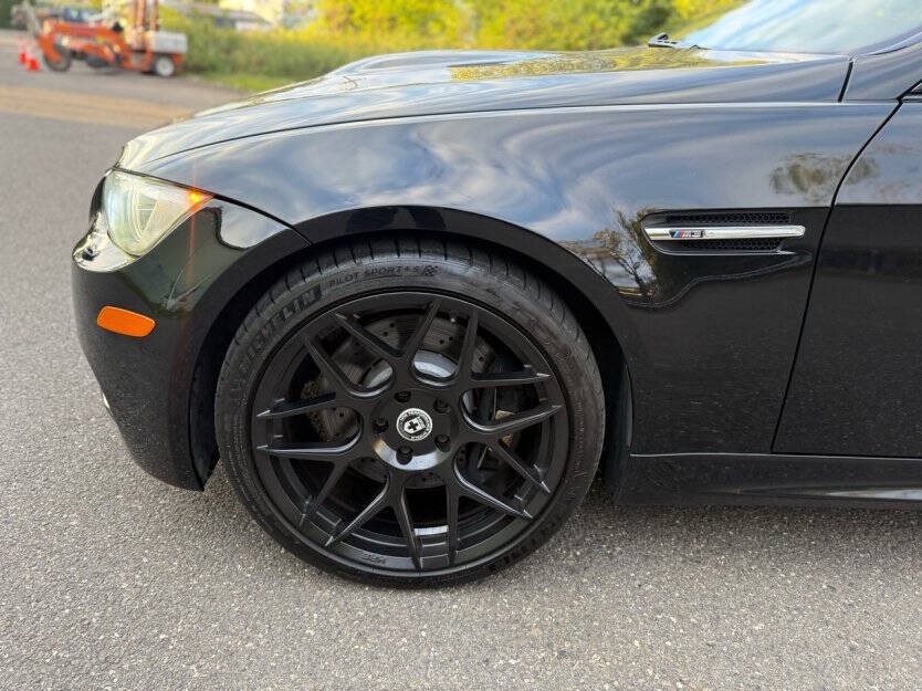 2009 BMW M3 Image 8