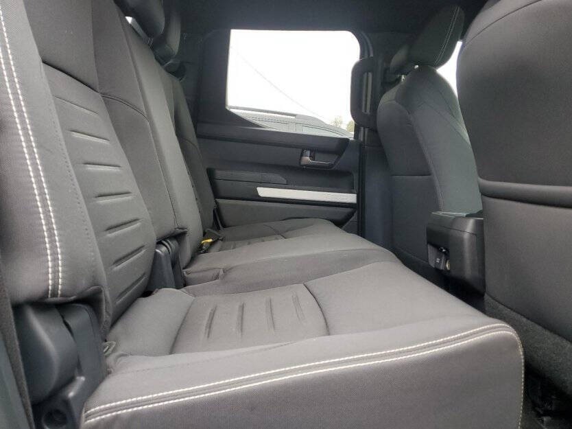 2024 Toyota Tacoma Image 7