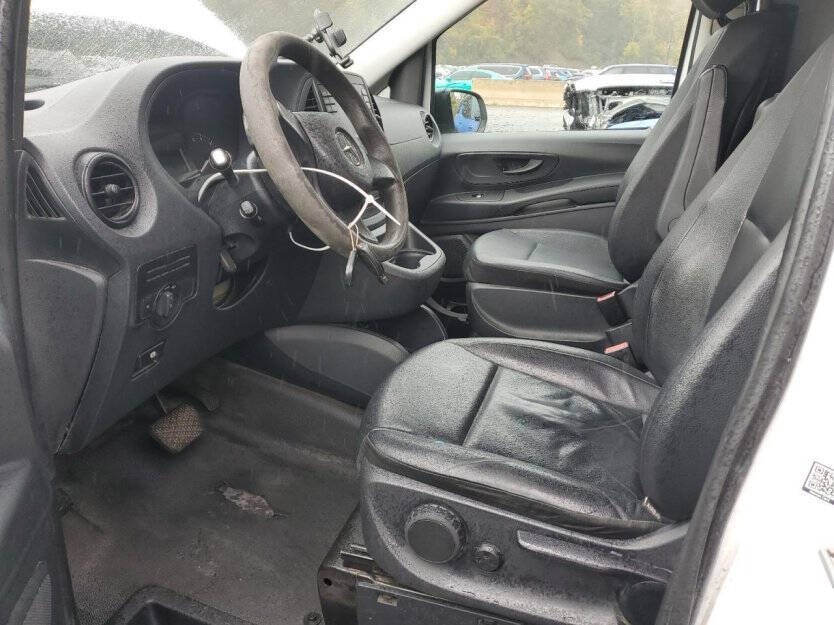 2016 Mercedes-Benz Metris Image 5