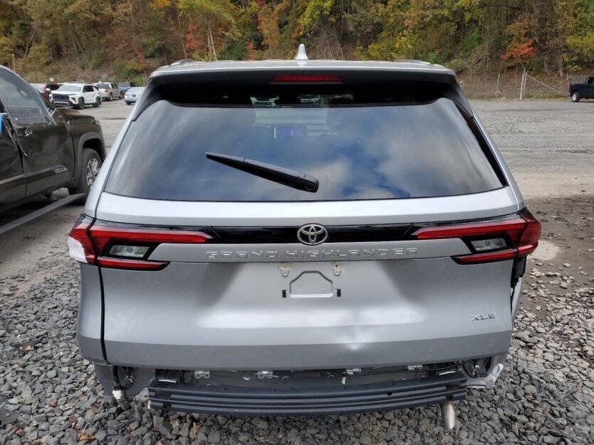 2025 Toyota Highlander Image 4