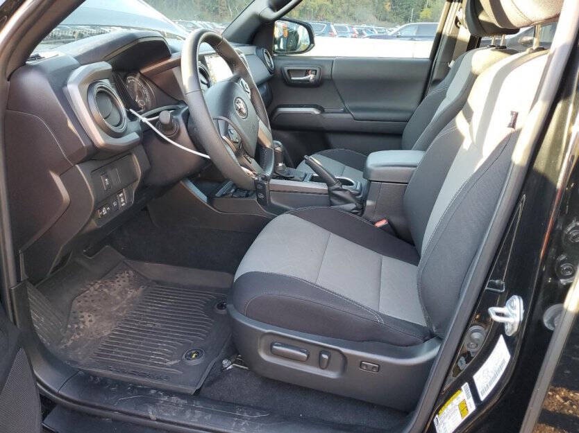 2023 Toyota Tacoma Image 6