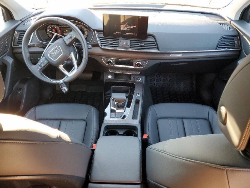 2025 Audi Q5 Image 7
