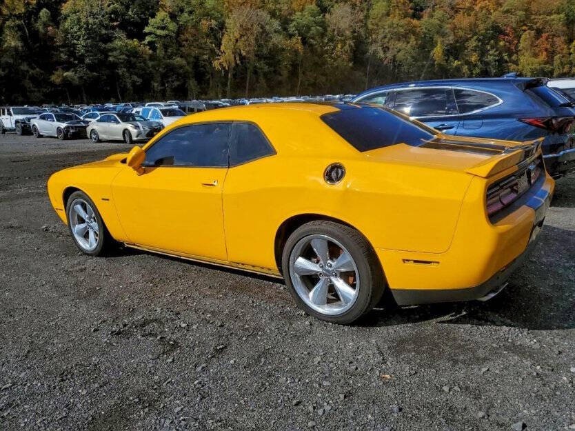 2019 Dodge Challenger Image 3