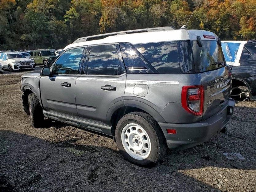 2024 Ford Bronco Image 4