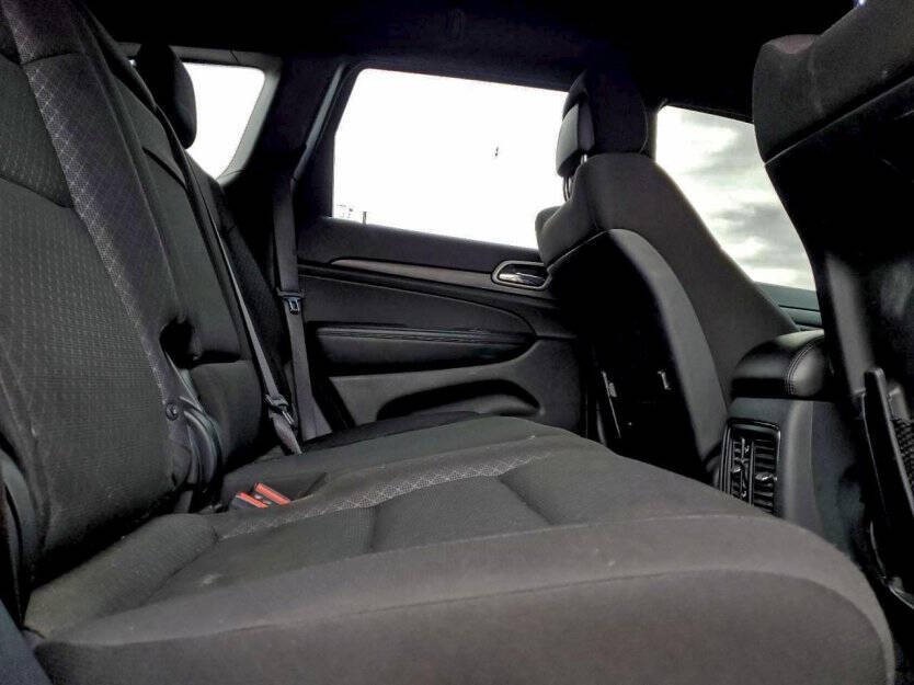 2020 Jeep Grand Cherokee Image 9