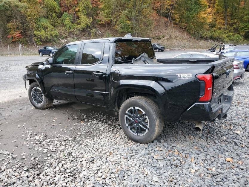 2024 Toyota Tacoma Image 4