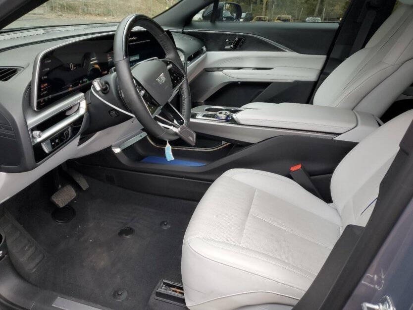 2024 Cadillac Lyriq Image 5