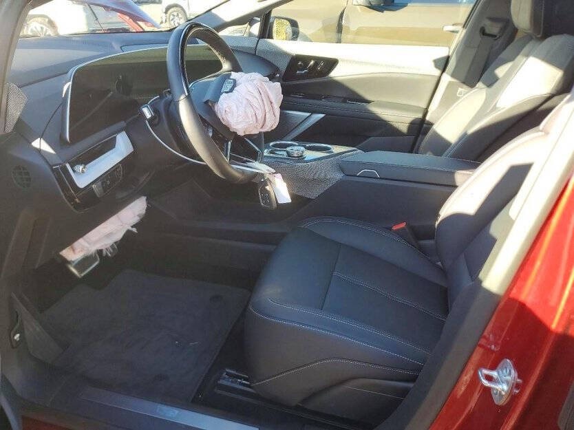 2025 Cadillac Optiq Image 6