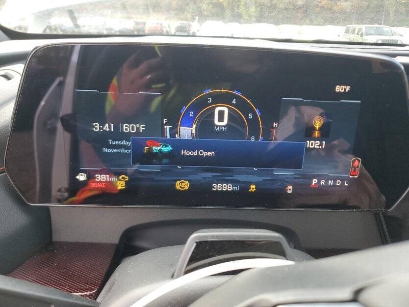 2025 Chevrolet Traverse Image 8