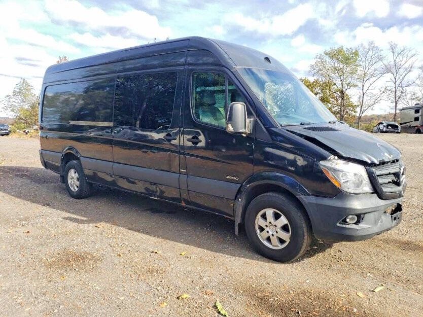 2016 Mercedes-Benz Sprinter Image 1