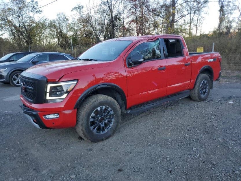 2024 Nissan Titan Image 2
