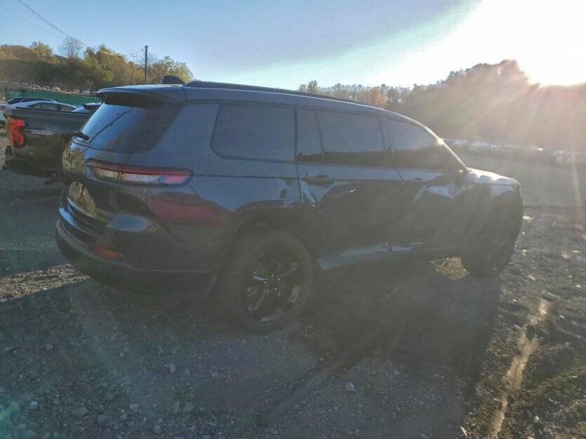 2024 Jeep Grand Cherokee Image 4