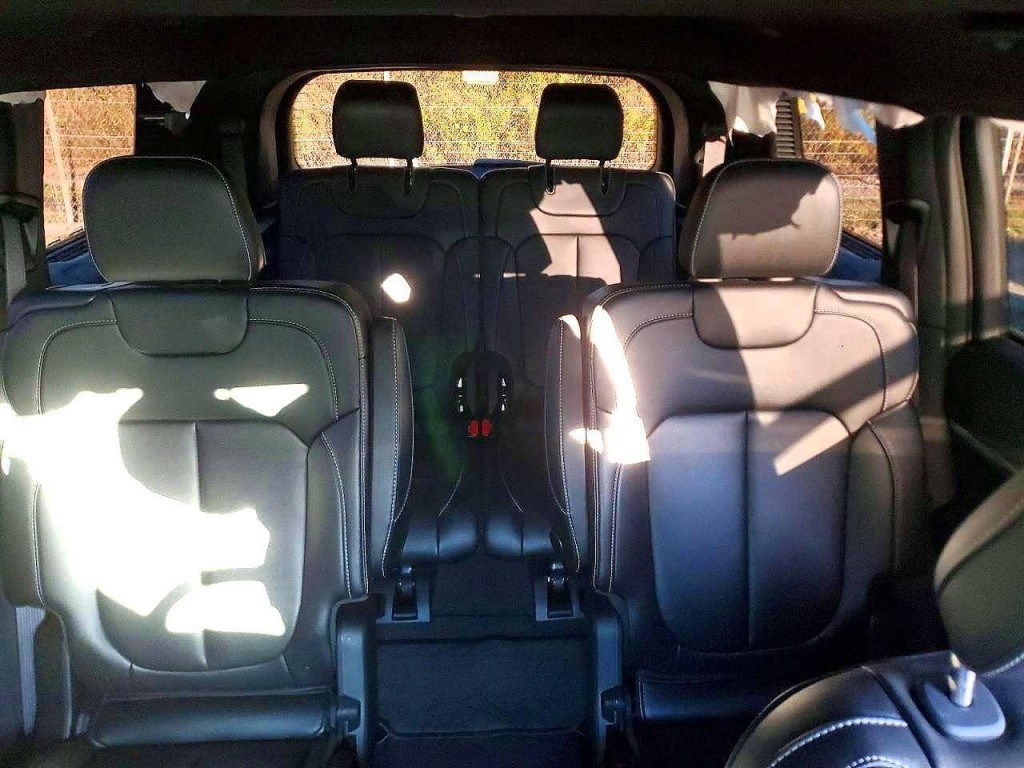 2024 Jeep Grand Cherokee Image 6