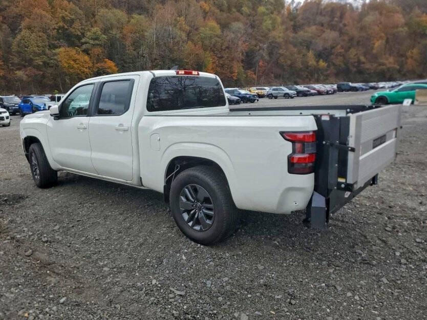 2025 Nissan Frontier Image 4