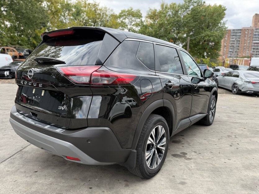 2023 Nissan Rogue Image 3