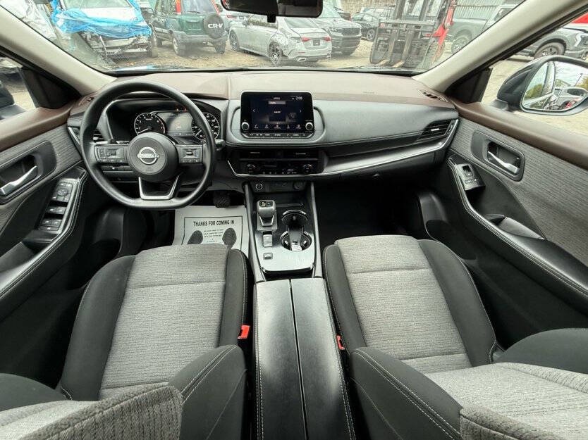 2023 Nissan Rogue Image 6