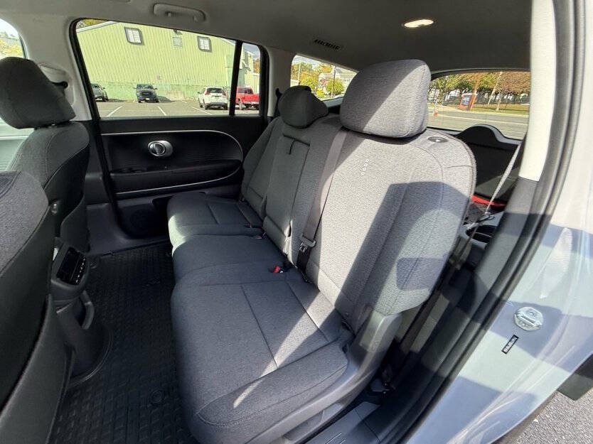 2026 Hyundai Ioniq 9 Image 7