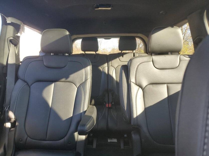 2025 Jeep Grand Cherokee Image 6