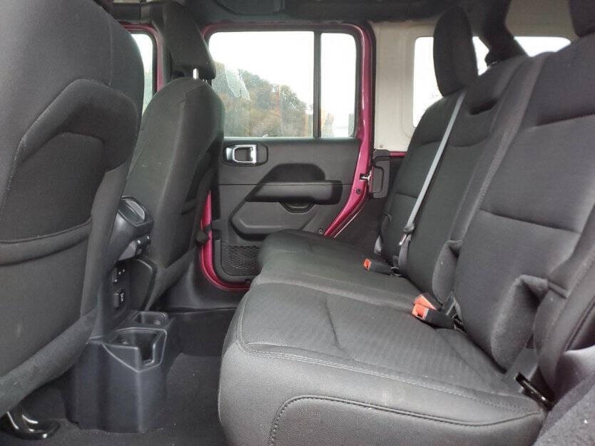 2021 Jeep Wrangler Unlimited Image 9