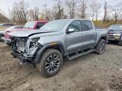 2024 GMC Canyon Image 3