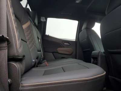 2024 GMC Canyon Image 7