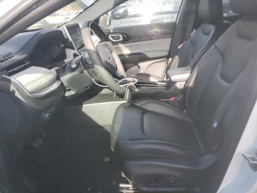 2025 Jeep Compass Image 5