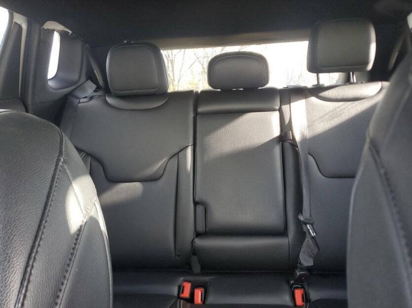 2025 Jeep Compass Image 6