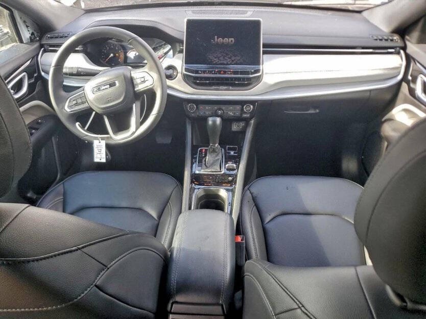 2025 Jeep Compass Image 7