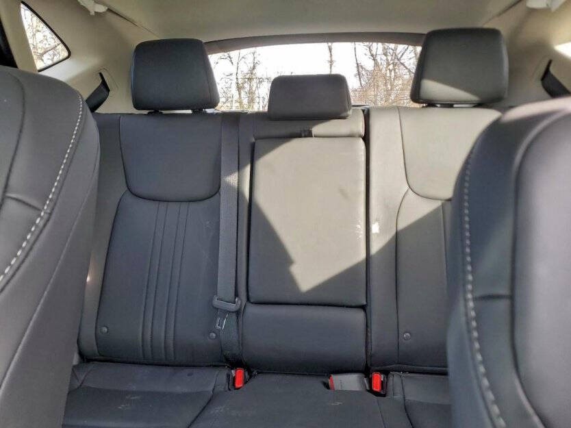 2025 Lexus NX Image 7