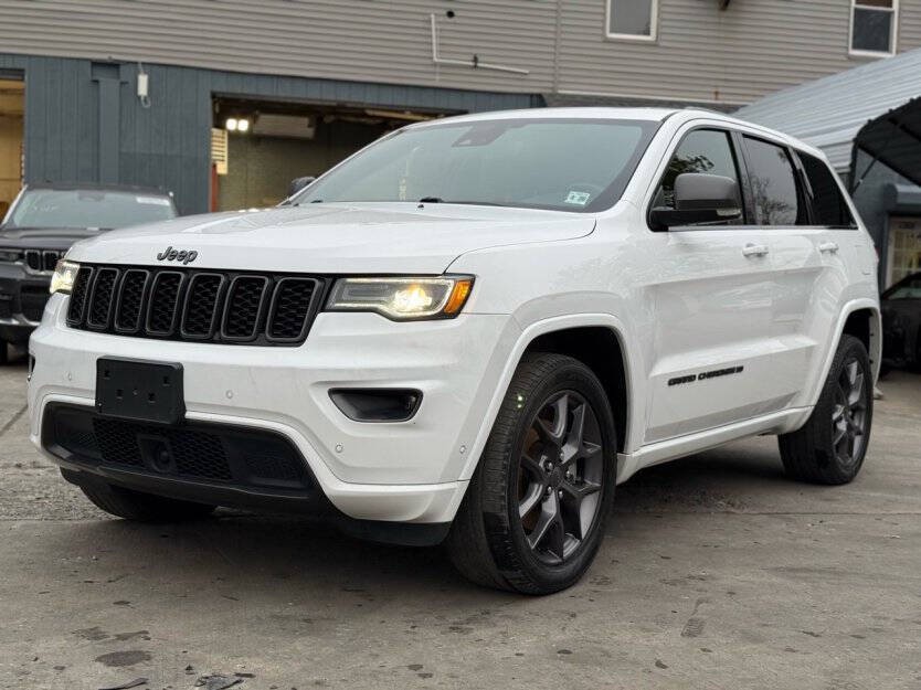 2021 Jeep Grand Cherokee Image 3