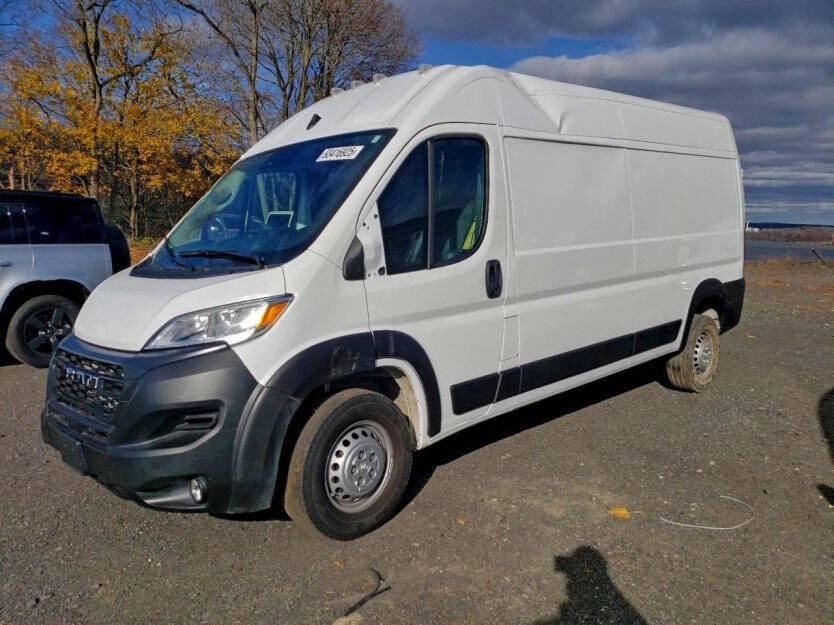 2025 RAM Promaster Image 2